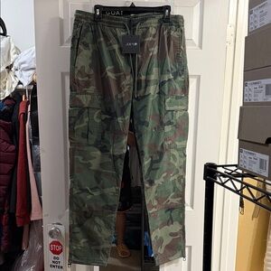 Joe's Jeans Green Camo Cargo Pants